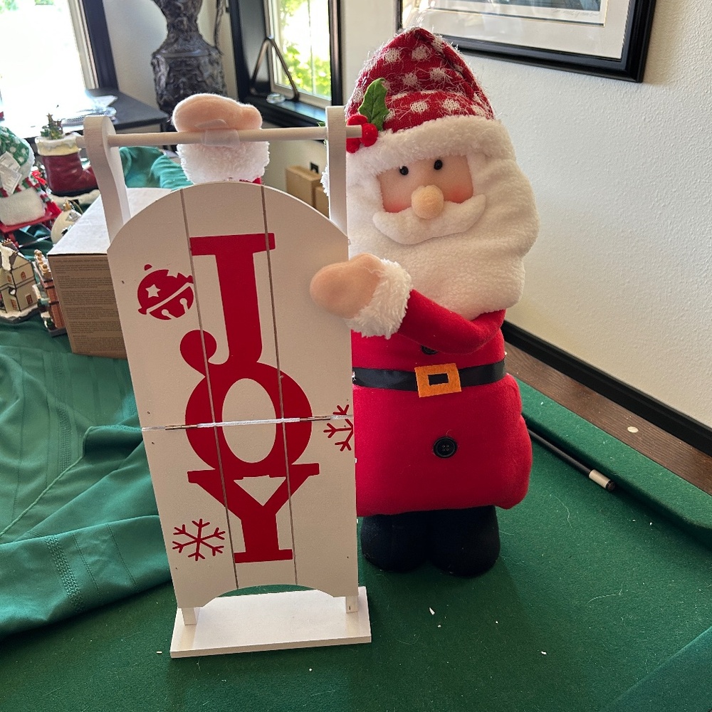 Avon Sledding Christmas Greeter